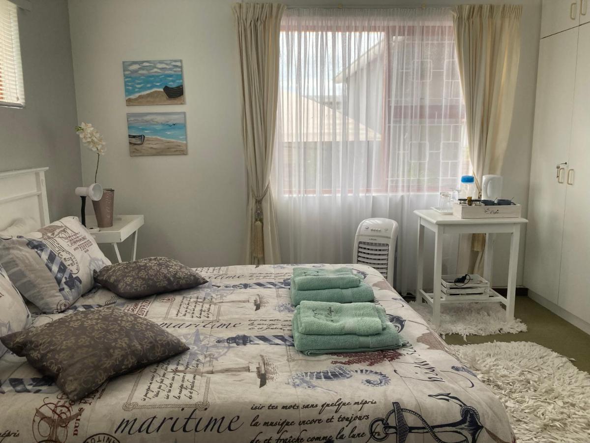 57 On Wellington Accommodation โคลเชสเตอร์ ภายนอก รูปภาพ